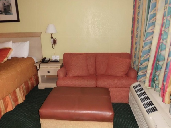 America's Best Inn Lakeland image 22